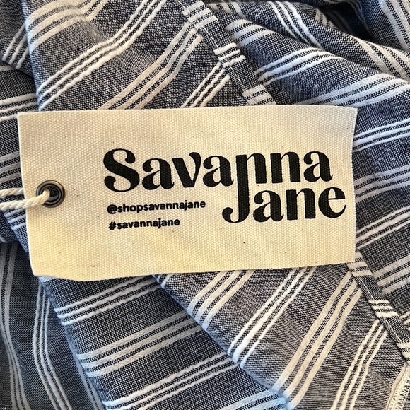 Savanna Jane Peasant Style Embroidered Top - Picture 8 of 12